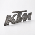 Logo KTM en métal, décoration murale