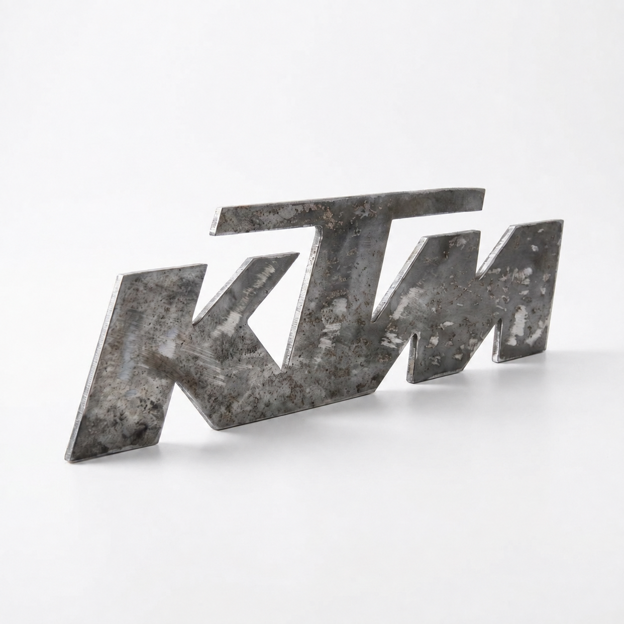 Logo KTM en métal, décoration murale